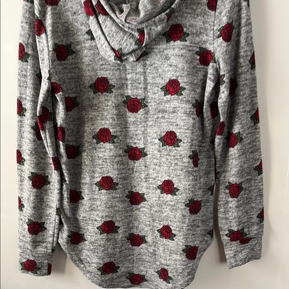 No Boundaries Gray Long Sleeve Relaxed Hoodie - Picture 6 of 8